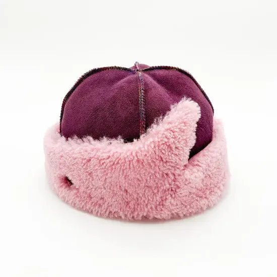 Picture of Sheepskin Hat | Purple / Pink / Rainbow thread | One Size