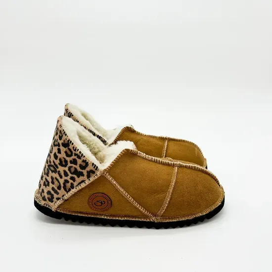 Picture of Sheepskin Slipper | Spice with Leopard Heel | Size 5