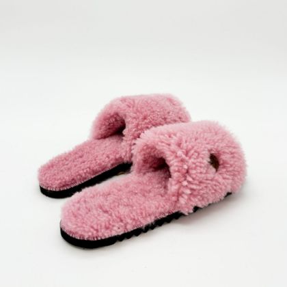 Picture for category Sheepskin Slides